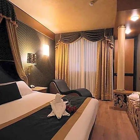 Visconteo 4*